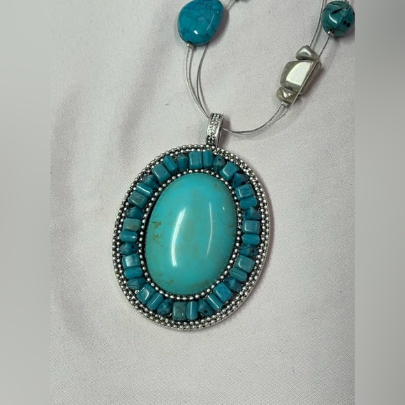 NWT! Chicos Turquoise and silver long necklace - Picture 8 of 8
